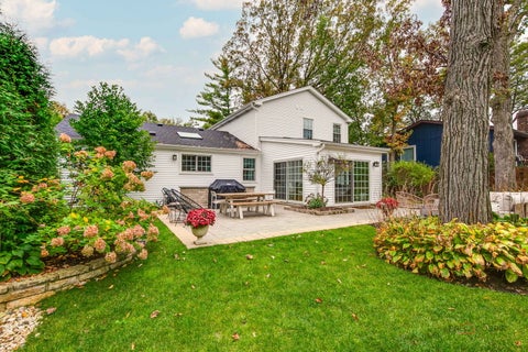 Tiny photo for 10 E Louis Avenue, Lake Forest, IL 60045 (MLS # 12786345)