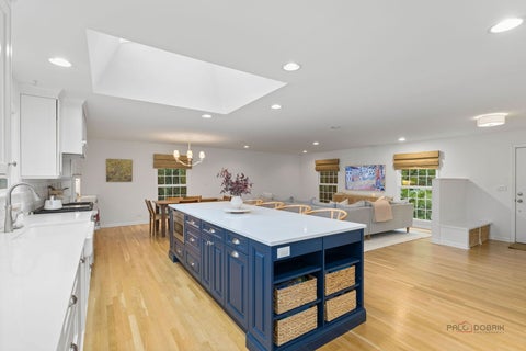 Tiny photo for 10 E Louis Avenue, Lake Forest, IL 60045 (MLS # 12786345)