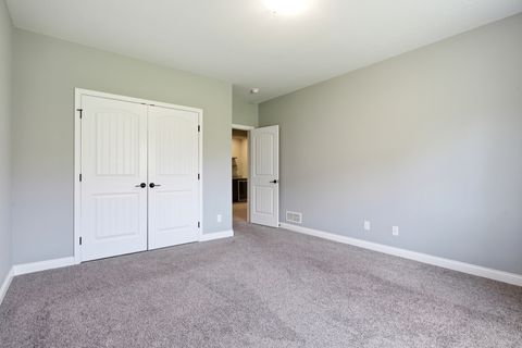 Tiny photo for 1204 Ashford Court, Mahomet, IL 61853 (MLS # 12611041)