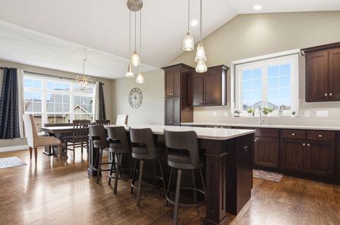 Tiny photo for 1204 Ashford Court, Mahomet, IL 61853 (MLS # 12611041)