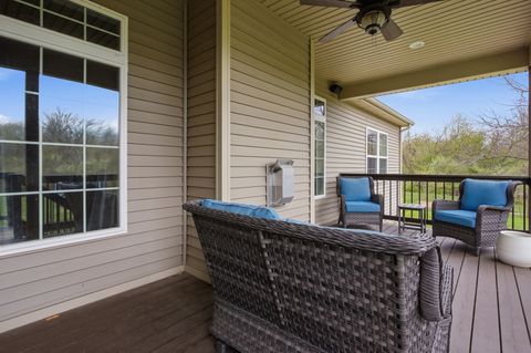 Tiny photo for 1204 Ashford Court, Mahomet, IL 61853 (MLS # 12611041)