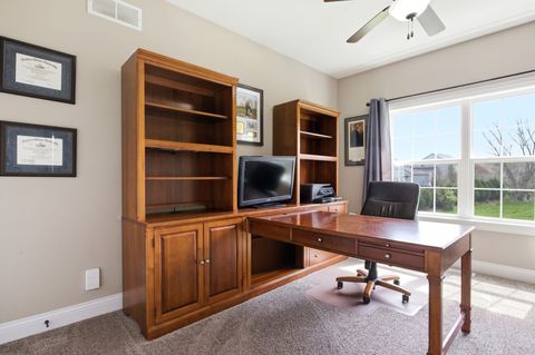Tiny photo for 1204 Ashford Court, Mahomet, IL 61853 (MLS # 12611041)