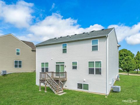 Tiny photo for 2342 Winterthur Green Grn, Yorkville, IL 60560 (MLS # 12489010)