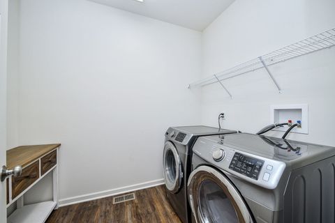 Tiny photo for 2342 Winterthur Green Grn, Yorkville, IL 60560 (MLS # 12489010)