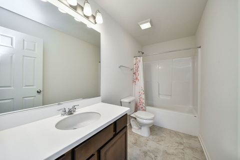 Tiny photo for 2342 Winterthur Green Grn, Yorkville, IL 60560 (MLS # 12489010)