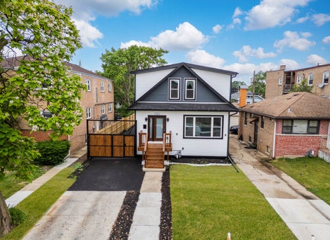 Photo of 806 S 19th Avenue, Maywood, IL 60153 (MLS # 12736812)
