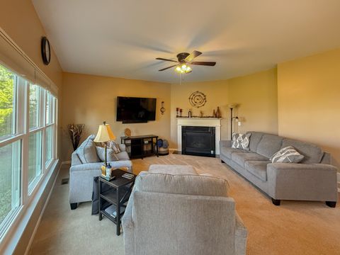 Tiny photo for 445 E Becker Place, Sycamore, IL 60178 (MLS # 12491104)