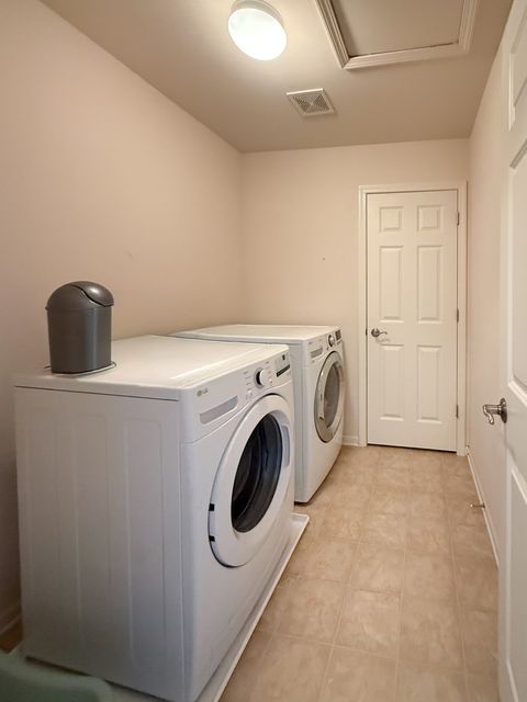 Tiny photo for 445 E Becker Place, Sycamore, IL 60178 (MLS # 12491104)