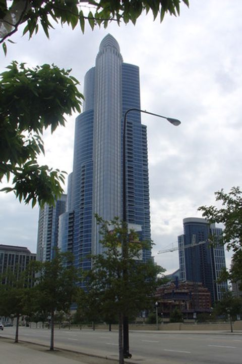 1211 S Prairie Avenue 3702 Chicago IL 60605