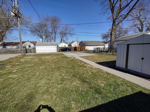 Tiny photo for 912 Douglas Street, Morris, IL 60450 (MLS # 12615654)