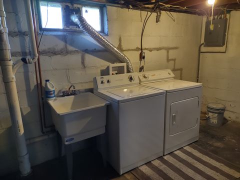 Tiny photo for 912 Douglas Street, Morris, IL 60450 (MLS # 12615654)