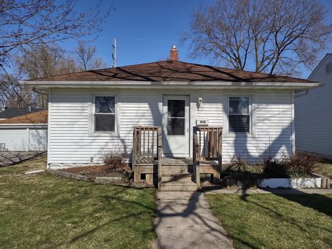 Photo of 912 Douglas Street, Morris, IL 60450 (MLS # 12615654)