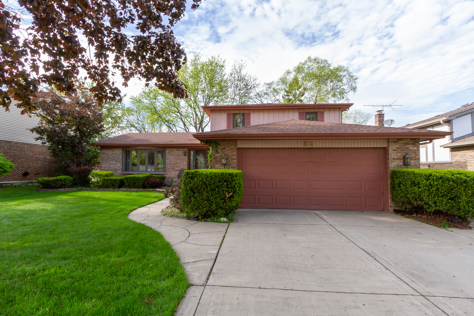 574 Sandpebble Drive