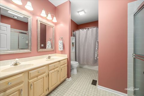 Tiny photo for 595 Golfers Lane, Bartlett, IL 60103 (MLS # 12613263)