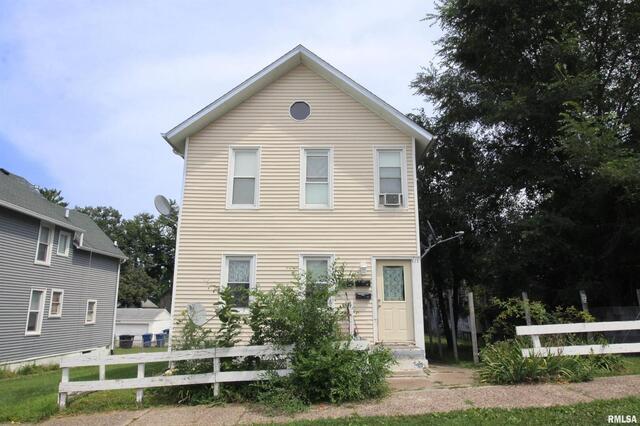 Photo 1 of 17 — 428 7th Street, Moline, IL 61265