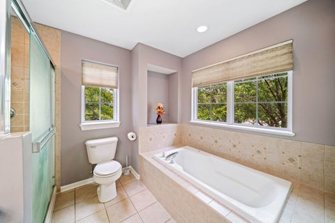 Tiny photo for 356 N WEST POINTE Drive, Vernon Hills, IL 60061 (MLS # 12713344)