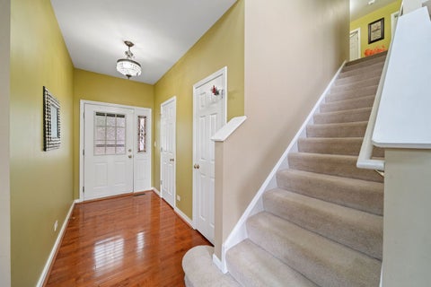 Tiny photo for 356 N WEST POINTE Drive, Vernon Hills, IL 60061 (MLS # 12713344)