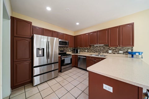 Tiny photo for 356 N WEST POINTE Drive, Vernon Hills, IL 60061 (MLS # 12713344)