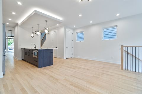 Tiny photo for 4246 N Kimball Avenue, Chicago, IL 60618 (MLS # 12478445)