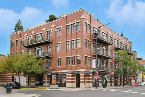 800 W Cornelia Avenue 307 Chicago IL 60657