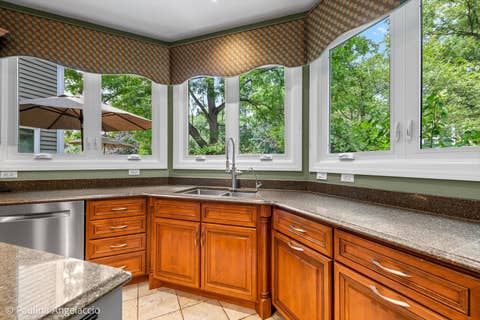 Tiny photo for 245 Hidden Pond Lane, North Barrington, IL 60010 (MLS # 12668587)