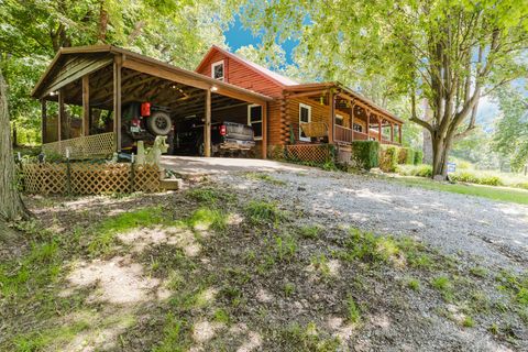 Tiny photo for 690 Ganntown Lane, Grantsburg, IL 62943 (MLS # 12576225)
