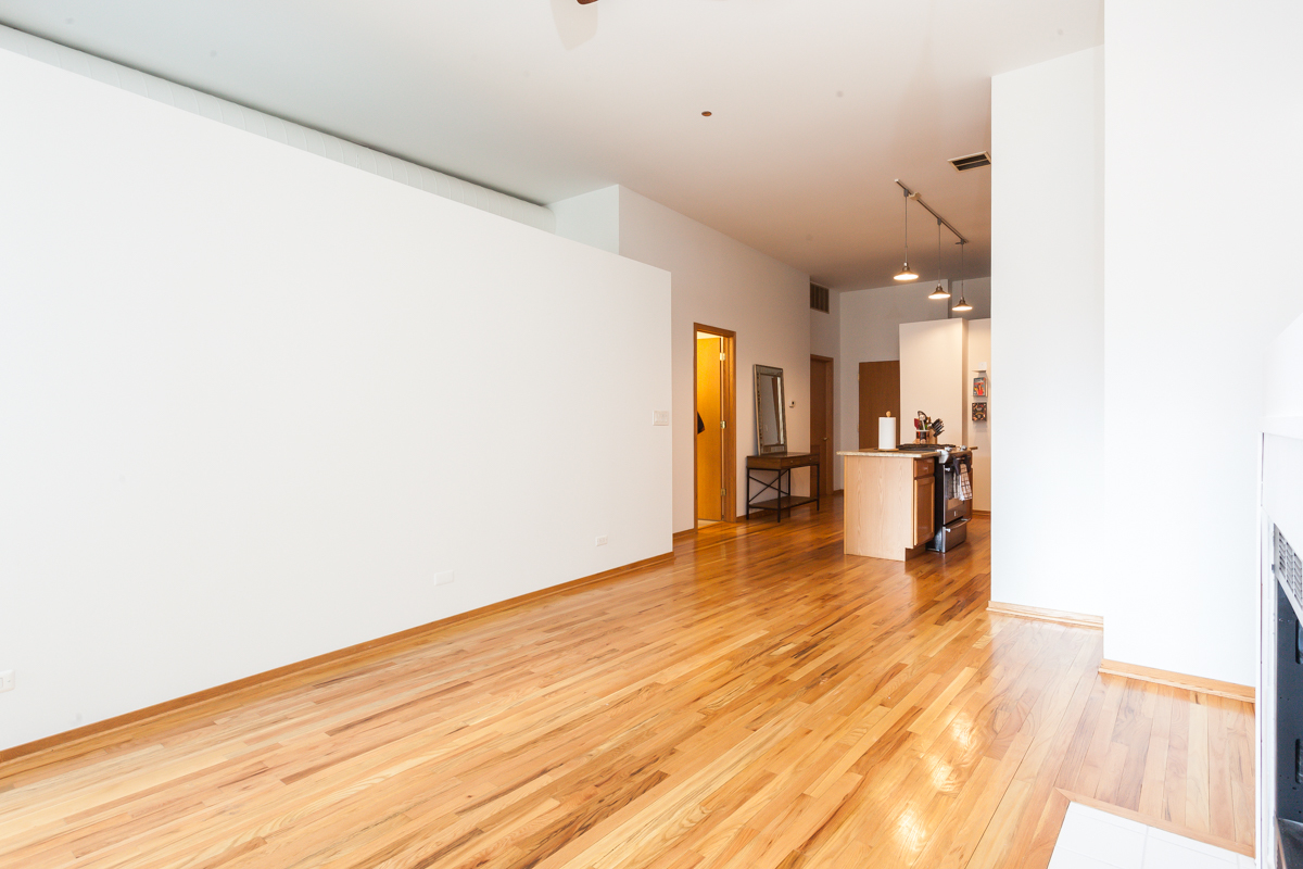 910 S Michigan Avenue 618