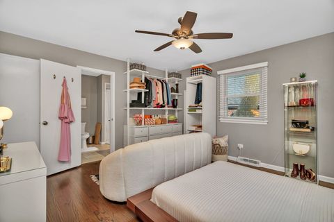 Tiny photo for 4217 Main Street, Downers Grove, IL 60515 (MLS # 12486720)
