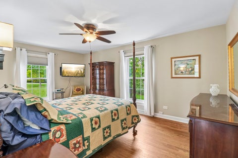 Tiny photo for 458 Pinewoods Drive, North Barrington, IL 60010 (MLS # 12778755)