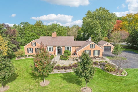 Tiny photo for 458 Pinewoods Drive, North Barrington, IL 60010 (MLS # 12778755)
