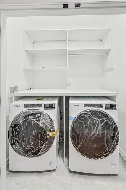 Tiny photo for 6626 S Ingleside Avenue, Chicago, IL 60637 (MLS # 12563919)