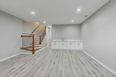 Tiny photo for 6626 S Ingleside Avenue, Chicago, IL 60637 (MLS # 12563919)