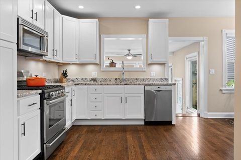 Tiny photo for 3059 N GRESHAM Avenue, Chicago, IL 60618 (MLS # 12534632)