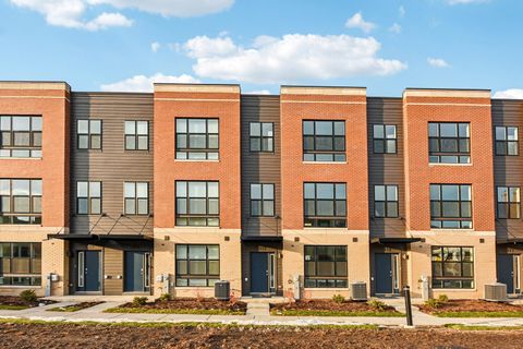 373 Summit Circle Lombard IL 60148