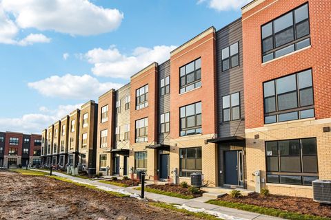 Tiny photo for 373 Summit Circle, Lombard, IL 60148 (MLS # 12541457)