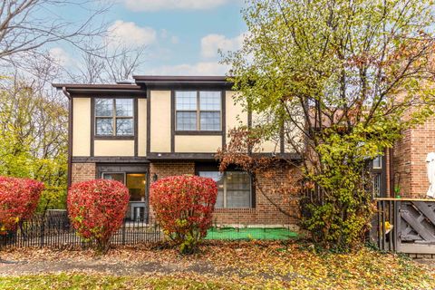 Tiny photo for 367 Golfview Court, Bloomingdale, IL 60108 (MLS # 12525959)