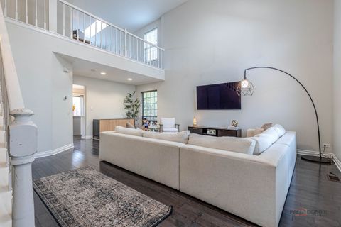 Tiny photo for 367 Golfview Court, Bloomingdale, IL 60108 (MLS # 12525959)