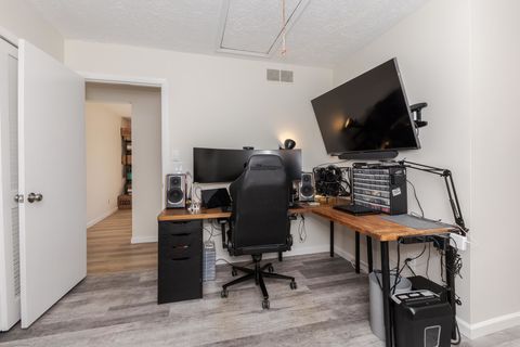 Tiny photo for 3312 N 1475 East Road, Heyworth, IL 61745 (MLS # 12504747)