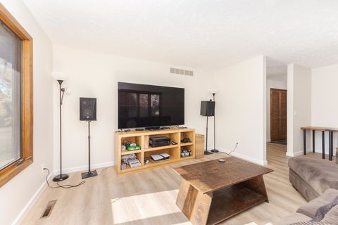 Tiny photo for 3312 N 1475 East Road, Heyworth, IL 61745 (MLS # 12504747)