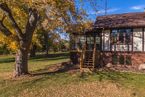 Tiny photo for 3312 N 1475 East Road, Heyworth, IL 61745 (MLS # 12504747)