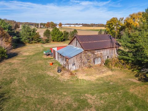 Tiny photo for 3312 N 1475 East Road, Heyworth, IL 61745 (MLS # 12504747)