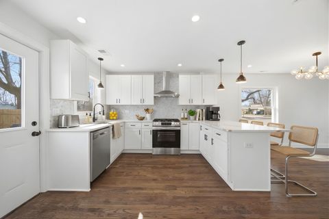 Tiny photo for 7851 Suburban Lane, Bridgeview, IL 60455 (MLS # 12600189)