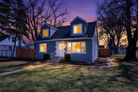 Photo of 7851 Suburban Lane, Bridgeview, IL 60455 (MLS # 12600189)