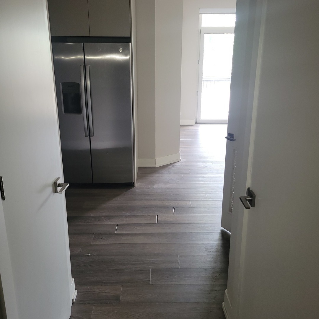 2443 N Western Avenue 203