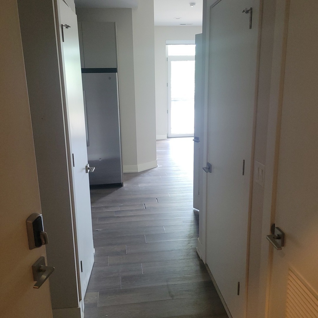 2443 N Western Avenue 203