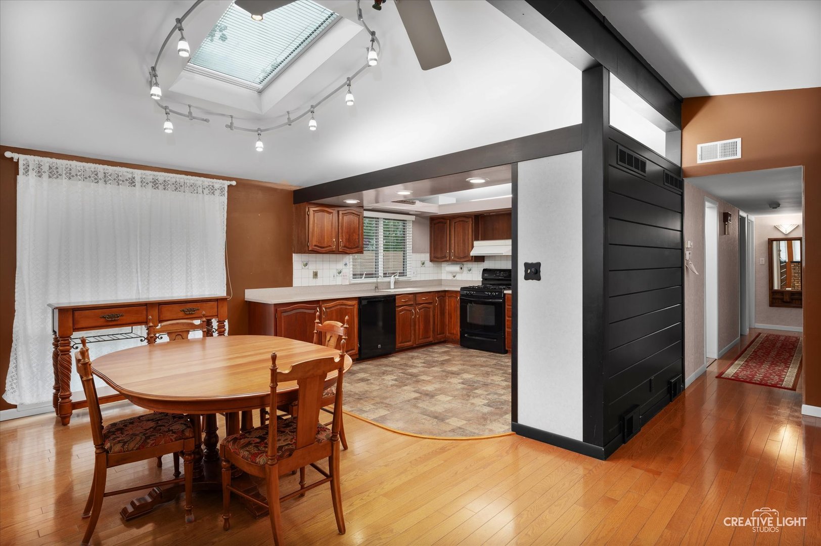 201 Long Avenue