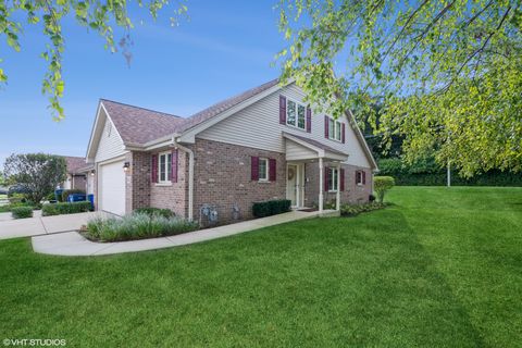 A home in Hickory Hills