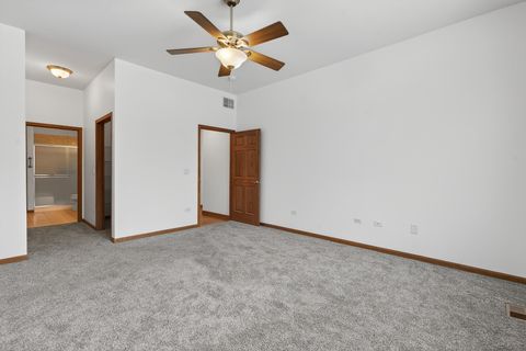 Tiny photo for 16459 Buckner Pond Way, Crest Hill, IL 60403 (MLS # 12556565)