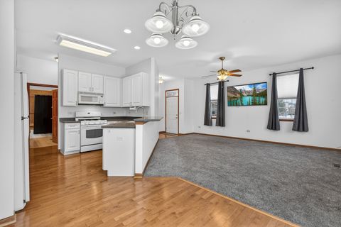 Tiny photo for 16459 Buckner Pond Way, Crest Hill, IL 60403 (MLS # 12556565)