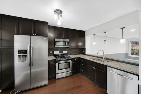 Tiny photo for 1803 Vermont Drive, Elk Grove Village, IL 60007 (MLS # 12609141)